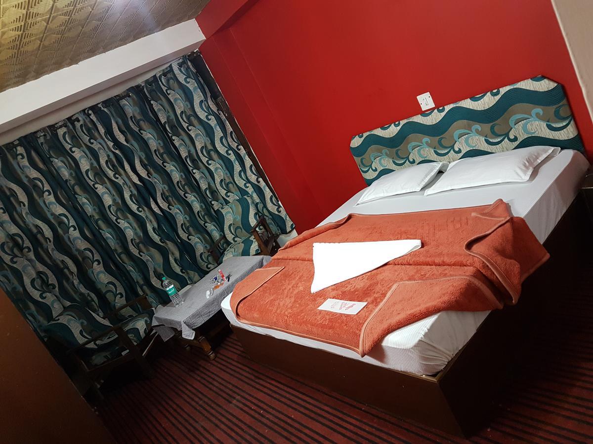 Linkway Hotel Manāli Екстериор снимка
